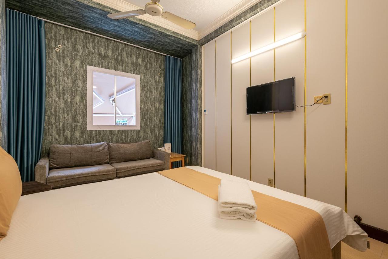 Cozrum Homes - Delightful Corner 2 Ho Chi Minh City Exterior photo