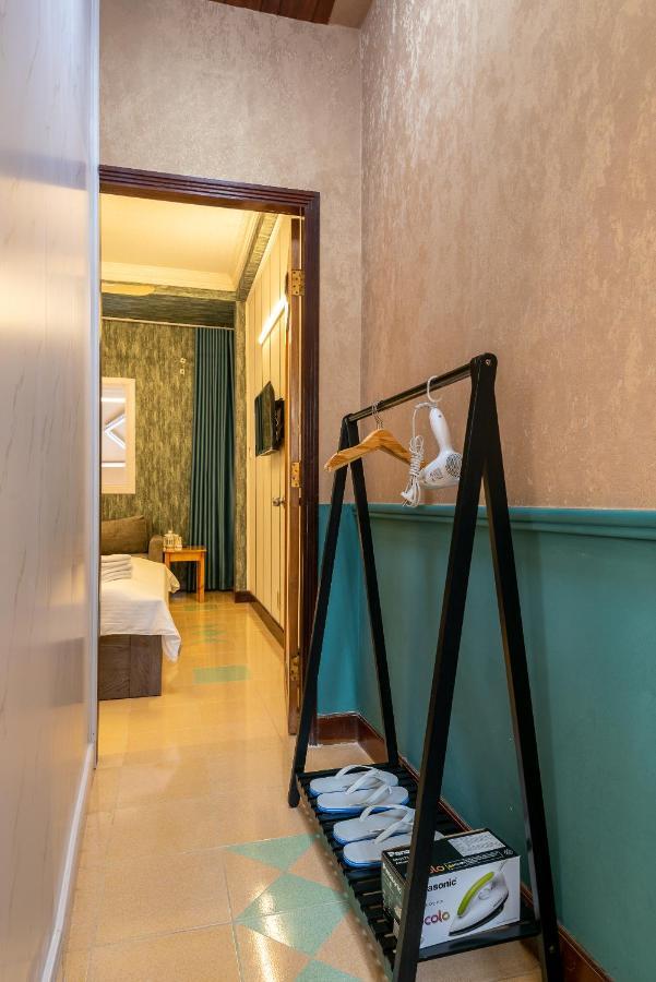 Cozrum Homes - Delightful Corner 2 Ho Chi Minh City Exterior photo