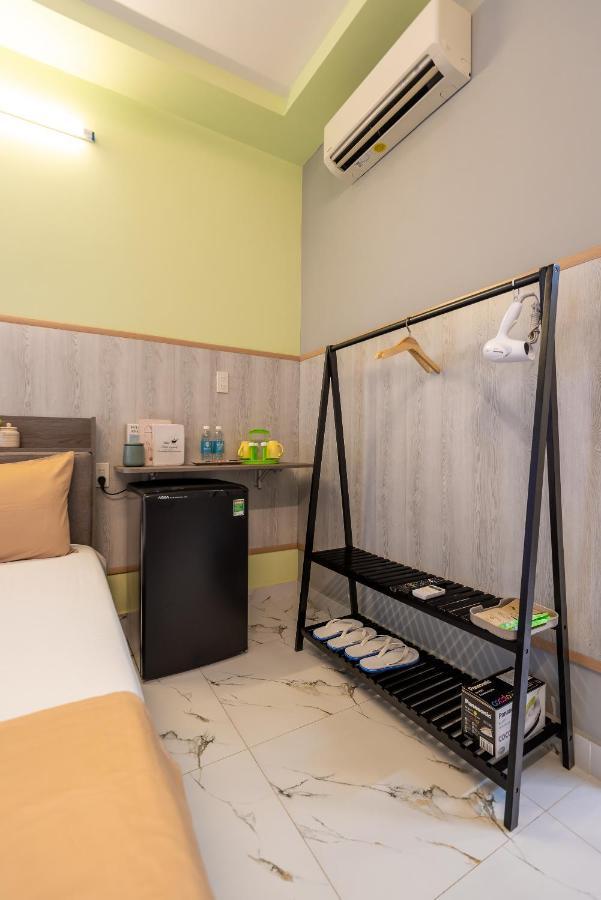 Cozrum Homes - Delightful Corner 2 Ho Chi Minh City Exterior photo