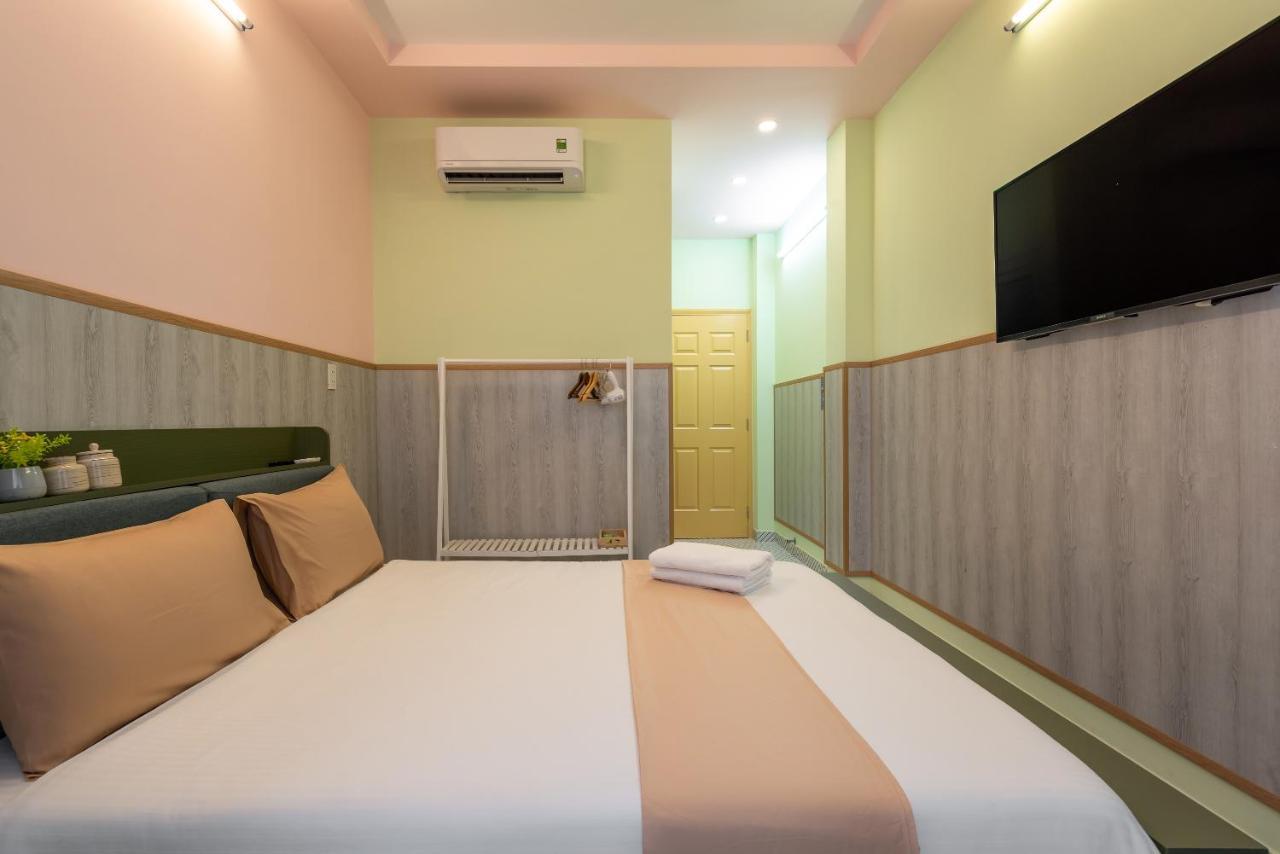 Cozrum Homes - Delightful Corner 2 Ho Chi Minh City Exterior photo