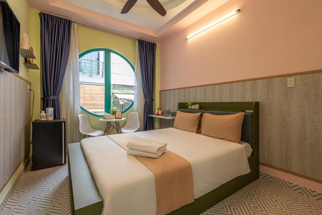 Cozrum Homes - Delightful Corner 2 Ho Chi Minh City Exterior photo