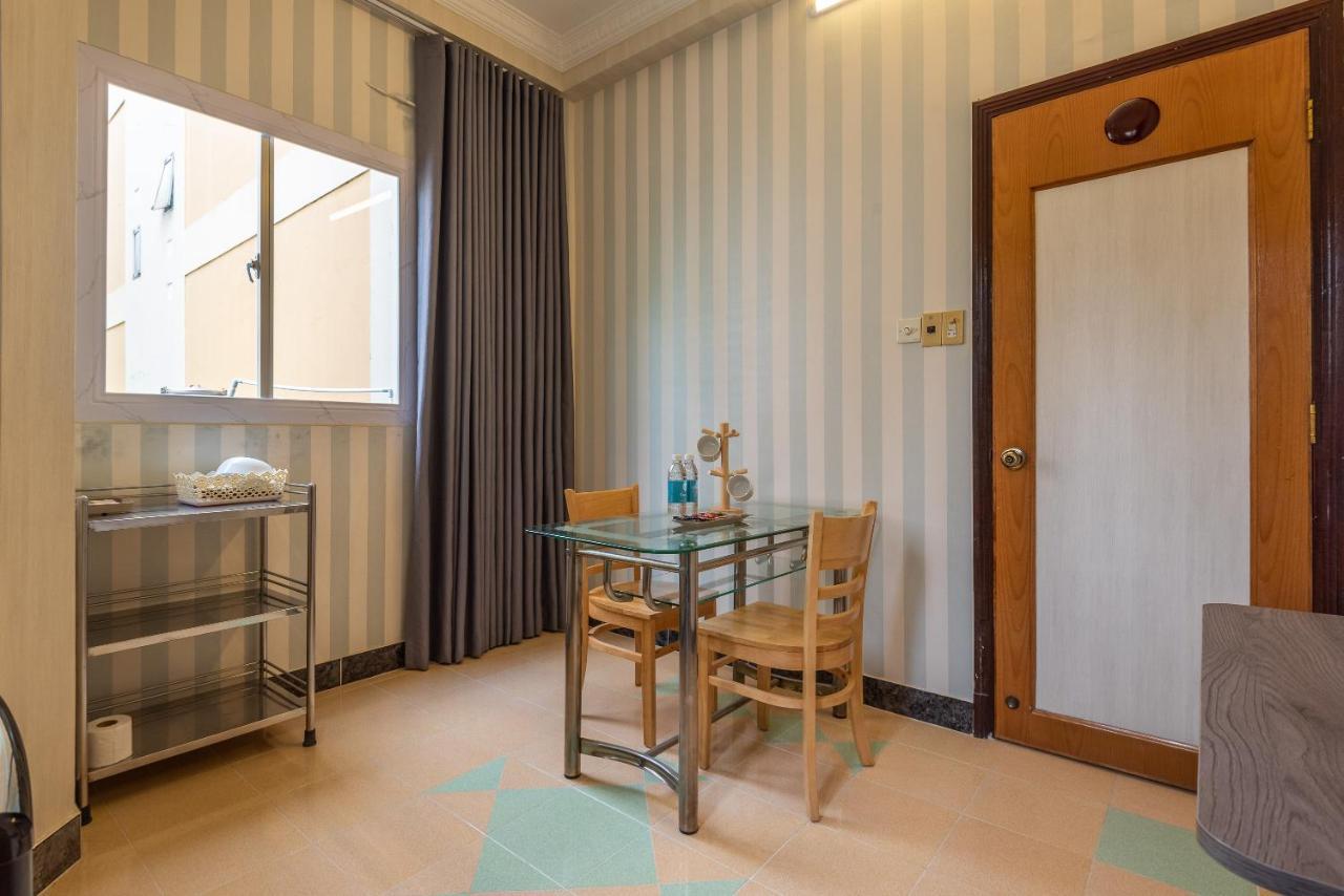 Cozrum Homes - Delightful Corner 2 Ho Chi Minh City Exterior photo